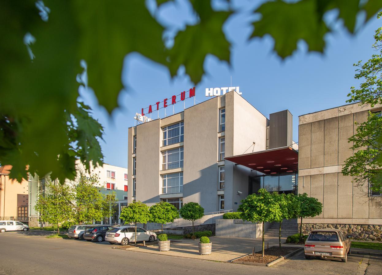 Hotel Laterum Pécs Eksteriør bilde